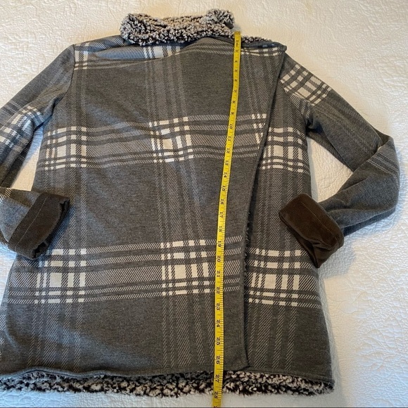 Thread & Supply Sherpa Lined Windowpane Cardigan - M - Picture 9 of 10